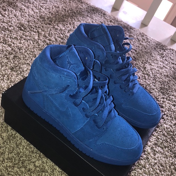 blue suede 1s